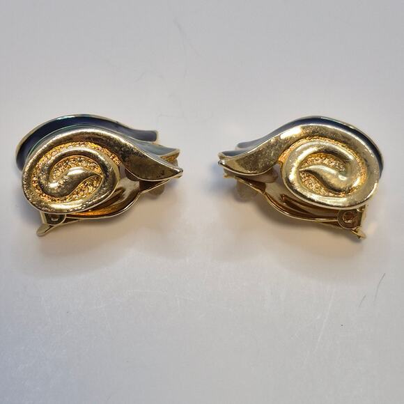 Vintage Emerald Green Royal Blue and Gold-tone Tulip Cloisonne Clip-on Earrings - Picture 6 of 11